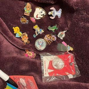 lot of disney pins